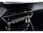 Peugeot 208 1.2 PureTech 100pk Allure Pack | Trekhaak | Achteruitrijcamera | Verwarmde Voorstoelen | Cruise Control | Apple Carplay/Android Auto | Lichtmetalen velgen 16 Inch