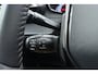 Peugeot 208 1.2 PureTech 100pk Allure Pack | Trekhaak | Achteruitrijcamera | Verwarmde Voorstoelen | Cruise Control | Apple Carplay/Android Auto | Lichtmetalen velgen 16 Inch