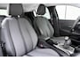 Peugeot 208 1.2 PureTech 100pk Allure Pack | Trekhaak | Achteruitrijcamera | Verwarmde Voorstoelen | Cruise Control | Apple Carplay/Android Auto | Lichtmetalen velgen 16 Inch