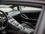 Lamborghini Aventador 6.5 V12 LP700-4 Coupé / Capristo / Gray Audio / Ceramic / Homelink / Camera