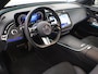 Mercedes-Benz E-klasse Estate 300 e AMG Line | Premium | Panoramadak | Trekhaak | Night pakket | 20 inch | Digital light | 360 camera | Memory |