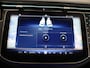 Mercedes-Benz E-klasse Estate 300 e AMG Line | Premium | Panoramadak | Trekhaak | Night pakket | 20 inch | Digital light | 360 camera | Memory |