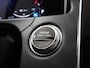 Mercedes-Benz E-klasse Estate 300 e AMG Line | Premium | Panoramadak | Trekhaak | Night pakket | 20 inch | Digital light | 360 camera | Memory |