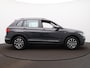Volkswagen Tiguan 1.4 TSI eHybrid Life LED - Navigatie - PDC - Stoelverwarming - Digital Cockpit Pro - Climatronic