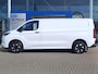 Ford E-Transit Custom 340 L2H1 Trend 71 kWh | VOORRAAD! | Vehicle Integration System | LED Laadruimteverlichting | Laadvloerbescherming | Bekleding zijwand en achterdeuren