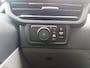 Ford E-Transit Custom 320 L2H1 Limited 71 kWh DC | 136PK | Adaptieve Cruise | Dodehoeksensoren | 360-graden camera | Trekhaak | 5-zits | Navigatie | Direct beschikbaar! | 2 AGM-accu's