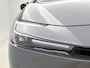 Toyota Prius 2.0 Plug-in Executive | BTW Voertuig | Stoel+stuurverwarming | Dodehoek detectie | Parkeersensoren voor+Achter | elektrische achterklep | Navigatie | Climate Control | Cruise Control Adaptive |