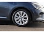 Renault Clio 1.0 TCe Intens Half Leder Navigatie Carplay Android Climate Cruise Control Rijstrooksensor Parkeersensor