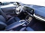 BMW X1 SDrive18i | Massage | Trekhaak | 360 camera | Harman/Kardon | Panorama | HuD | Stoelverwarming | Adaptieve Cruise Control