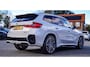 BMW X1 SDrive18i | Massage | Trekhaak | 360 camera | Harman/Kardon | Panorama | HuD | Stoelverwarming | Adaptieve Cruise Control