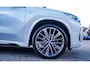 BMW X1 SDrive18i | Massage | Trekhaak | 360 camera | Harman/Kardon | Panorama | HuD | Stoelverwarming | Adaptieve Cruise Control
