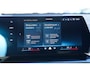 BMW X1 SDrive18i | Massage | Trekhaak | 360 camera | Harman/Kardon | Panorama | HuD | Stoelverwarming | Adaptieve Cruise Control