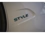 Peugeot e-208 Style 50kWh [ SoH 93.7% LED Navi Apple/Android Climate ]