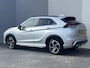Mitsubishi Eclipse Cross 2.4 PHEV Prestige / Rondom Camera / Climate Control / Cruise Control / 1500kg trekken / Keyless Entry&Go / Android & Apple Carplay / Stoelverwarming / DAB / All-Season banden