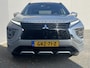 Mitsubishi Eclipse Cross 2.4 PHEV Prestige / Rondom Camera / Climate Control / Cruise Control / 1500kg trekken / Keyless Entry&Go / Android & Apple Carplay / Stoelverwarming / DAB / All-Season banden