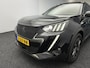 Peugeot e-2008 EV GT Pack 50 kWh 3-Fase SOH 92,5% | Panoramadak | Adaptive Cruise | Camera | 3D i-Cockpit | Full-Led | Sfeerverlichting