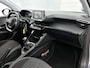 Peugeot 208 Active Pack 75pk | Navigatie via Apple Carplay / Android Auto | Airco | Cruise Control | Parkeersensoren | Led koplampen | Bluetooth | DAB+ radio | Automatisch dimlicht | Elektrisch inklapbare spiegels | Multifunctioneel lederen stuurwiel | Dealeronderhouden | 16" lichtmetalen velgen |