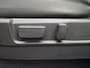 Mitsubishi Outlander 2.0 PHEV Instyle+ Automaat / Dealer onderhouden / Trekhaak afneembaar / Glazen schuif- en kanteldak / Trekgewicht 1500 kg / Stuur- & Stoelverwarming / Rondomzicht camera / Keyless Entry/Start / Adaptief cruise control /