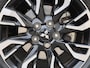 Mitsubishi Outlander 2.0 PHEV Instyle+ Automaat / Dealer onderhouden / Trekhaak afneembaar / Glazen schuif- en kanteldak / Trekgewicht 1500 kg / Stuur- & Stoelverwarming / Rondomzicht camera / Keyless Entry/Start / Adaptief cruise control /