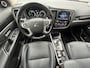 Mitsubishi Outlander 2.0 PHEV Instyle+ Automaat / Dealer onderhouden / Trekhaak afneembaar / Glazen schuif- en kanteldak / Trekgewicht 1500 kg / Stuur- & Stoelverwarming / Rondomzicht camera / Keyless Entry/Start / Adaptief cruise control /