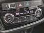 Mitsubishi Outlander 2.0 PHEV Instyle+ Automaat / Dealer onderhouden / Trekhaak afneembaar / Glazen schuif- en kanteldak / Trekgewicht 1500 kg / Stuur- & Stoelverwarming / Rondomzicht camera / Keyless Entry/Start / Adaptief cruise control /
