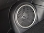 Mitsubishi Outlander 2.0 PHEV Instyle+ Automaat / Dealer onderhouden / Trekhaak afneembaar / Glazen schuif- en kanteldak / Trekgewicht 1500 kg / Stuur- & Stoelverwarming / Rondomzicht camera / Keyless Entry/Start / Adaptief cruise control /