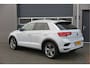 Volkswagen T-Roc 1.5 TSI 150pk DSG Sport Business R-Line Keyless, LED,Camera, Virtual cockpit,Navigatie, Stoelverwarming, Electr. Achterklep. Schakelmogelijkheid aan stuurwiel, etc