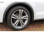 Volkswagen T-Roc 1.5 TSI 150pk DSG Sport Business R-Line Keyless, LED,Camera, Virtual cockpit,Navigatie, Stoelverwarming, Electr. Achterklep. Schakelmogelijkheid aan stuurwiel, etc