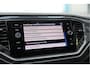 Volkswagen T-Roc 1.5 TSI 150pk DSG Sport Business R-Line Keyless, LED,Camera, Virtual cockpit,Navigatie, Stoelverwarming, Electr. Achterklep. Schakelmogelijkheid aan stuurwiel, etc