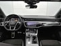 Audi A6 Avant 55 TFSI e quattro Competition | 367 PK | 2X S-LINE | PANORAMADAK | ACHTERUITRIJCAMERA | CLIMATE CONTROL | TREKHAAK | NAVARRABLAUW METALIC | ELEKTRISCHE ACHTERKLEP | HALF-LEDER | 20'' LICHTMETALEN VELGEN |
