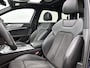 Audi A6 Avant 55 TFSI e quattro Competition | 367 PK | 2X S-LINE | PANORAMADAK | ACHTERUITRIJCAMERA | CLIMATE CONTROL | TREKHAAK | NAVARRABLAUW METALIC | ELEKTRISCHE ACHTERKLEP | HALF-LEDER | 20'' LICHTMETALEN VELGEN |