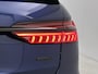 Audi A6 Avant 55 TFSI e quattro Competition | 367 PK | 2X S-LINE | PANORAMADAK | ACHTERUITRIJCAMERA | CLIMATE CONTROL | TREKHAAK | NAVARRABLAUW METALIC | ELEKTRISCHE ACHTERKLEP | HALF-LEDER | 20'' LICHTMETALEN VELGEN |