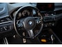BMW X2 xDrive20i Business Edition Plus , Panoramadak, HUD, Achteruitrijcamera, Navigatie,