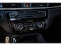 BMW X2 xDrive20i Business Edition Plus , Panoramadak, HUD, Achteruitrijcamera, Navigatie,