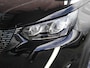 Peugeot 2008 1.2 PureTech Blue Lease Allure | CarPlay | Climate Control | Cruise Control | Achteruitrij Camera | LED Koplampen