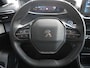 Peugeot 2008 1.2 PureTech Blue Lease Allure | CarPlay | Climate Control | Cruise Control | Achteruitrij Camera | LED Koplampen