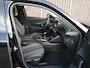 Peugeot 2008 1.2 PureTech Blue Lease Allure | CarPlay | Climate Control | Cruise Control | Achteruitrij Camera | LED Koplampen