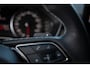 Audi A4 Avant 35 TFSI S edition , Trekhaak, Achteruitrijcamera, Navigatie, Cruise control,