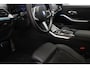 BMW 3-Serie Touring 330e | PANORAMADAK | HEAD UP | COMFORT ACCES | DRAADLOZE LADER | CAMERA | 19"