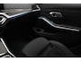 BMW 3-Serie Touring 330e | PANORAMADAK | HEAD UP | COMFORT ACCES | DRAADLOZE LADER | CAMERA | 19"