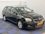 Toyota Avensis Wagon 2.0 VVTi Luna / NETTE AUTO / RIJDT SCHAKELT GOED / AIRCO-NAP