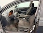 Toyota Avensis Wagon 2.0 VVTi Luna / NETTE AUTO / RIJDT SCHAKELT GOED / AIRCO-NAP