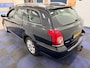 Toyota Avensis Wagon 2.0 VVTi Luna / NETTE AUTO / RIJDT SCHAKELT GOED / AIRCO-NAP