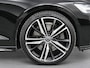 Volvo V60 T6 Hybrid AWD R-Design | Pano | Bowers&Wilkins | Trekhaak | Stoelventilatie | Styling kit | Rijklaarprijs