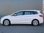 BMW 2-Serie Gran Tourer BWJ 2015 216d 116 PK Corporate Lease Luxury AUTOMAAT | VOL LEDER | CRUISE | NAVI | CLIMA | BLUETOOTH | PDC | 7 PERS VOORBEREIDING