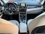 BMW 2-Serie Gran Tourer BWJ 2015 216d 116 PK Corporate Lease Luxury AUTOMAAT | VOL LEDER | CRUISE | NAVI | CLIMA | BLUETOOTH | PDC | 7 PERS VOORBEREIDING