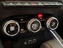 Renault Clio 1.6 E-Tech Full Hybrid 145 techno | Navigatie | Camera | Verwarmbare Stuur/Stoelen |