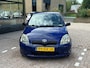 Toyota Yaris 1.0-16V VVT-I Luna Met APK