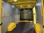 Volkswagen Crafter 35 2.0 TDI L3H2 140 PK / Euro 6 / 3.000 KG Trekgewicht / Airco / Camera / Carplay