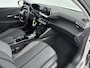 Peugeot 208 1.2 Hybrid 110 e-DCS6 Allure | 1ste eigenaar | Lichtmetalen velgen | Camera | Navigatie | Climate control | Dodehoekdetectie |